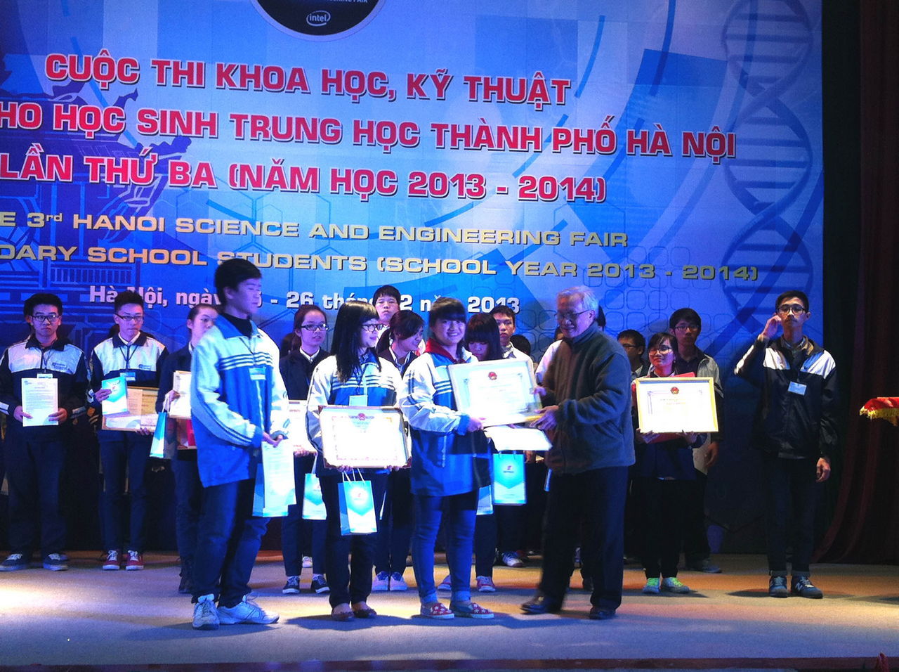 khkt)2